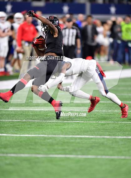 Thumbnail 3 in Allen vs. Lake Travis (UIL 6A Division 1 Final) photogallery.