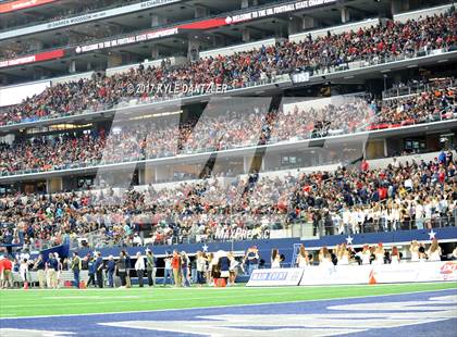 Thumbnail 1 in Allen vs. Lake Travis (UIL 6A Division 1 Final) photogallery.