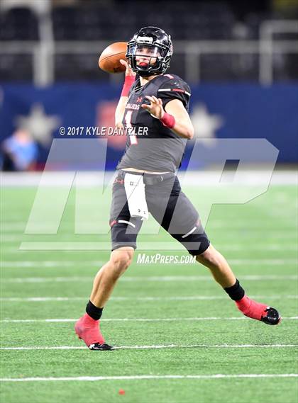 Thumbnail 2 in Allen vs. Lake Travis (UIL 6A Division 1 Final) photogallery.
