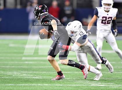 Thumbnail 2 in Allen vs. Lake Travis (UIL 6A Division 1 Final) photogallery.
