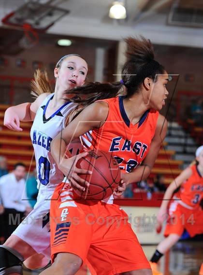 Thumbnail 2 in Gardner-Edgerton vs Olathe East (Mid America Classic 2nd Round) photogallery.