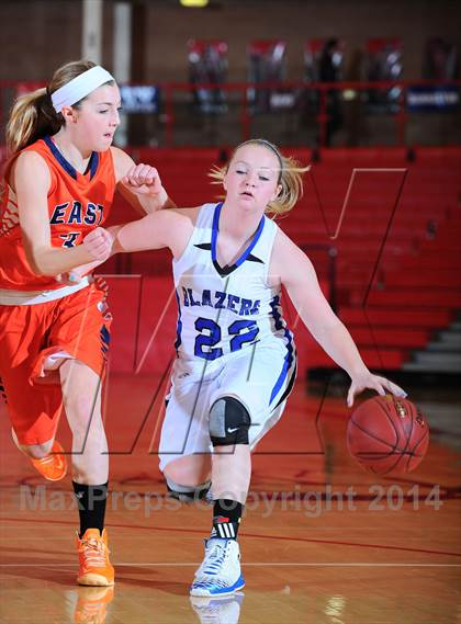 Thumbnail 1 in Gardner-Edgerton vs Olathe East (Mid America Classic 2nd Round) photogallery.