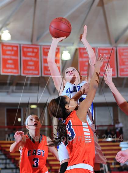 Thumbnail 1 in Gardner-Edgerton vs Olathe East (Mid America Classic 2nd Round) photogallery.