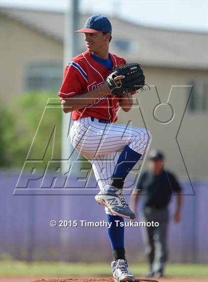 Thumbnail 2 in Reno vs Bishop Gorman (NIAA D1 Round 1 Playoff) photogallery.