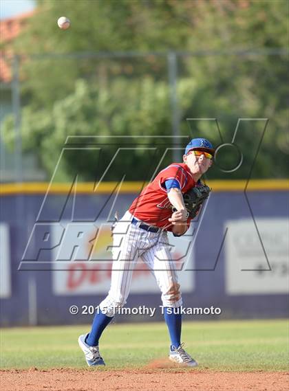 Thumbnail 1 in Reno vs Bishop Gorman (NIAA D1 Round 1 Playoff) photogallery.