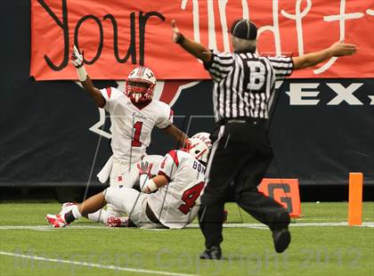 Thumbnail 3 in Alief Taylor vs Lamar (UIL 5A Division 1 Area Playoff) photogallery.