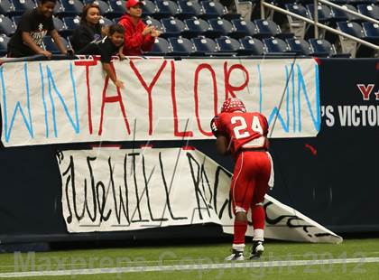 Thumbnail 2 in Alief Taylor vs Lamar (UIL 5A Division 1 Area Playoff) photogallery.