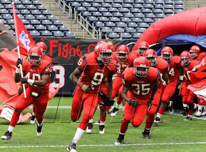 Thumbnail 3 in Alief Taylor vs Lamar (UIL 5A Division 1 Area Playoff) photogallery.