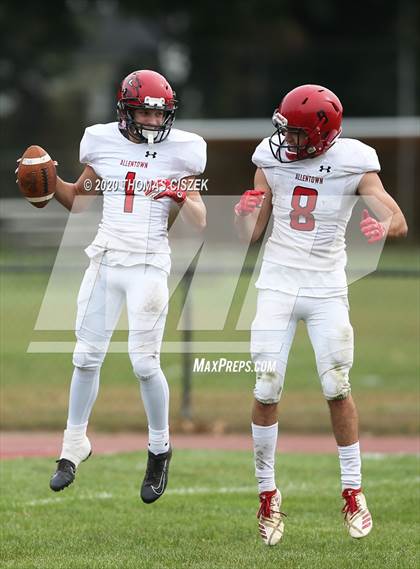 Thumbnail 1 in Allentown vs Hamilton West photogallery.