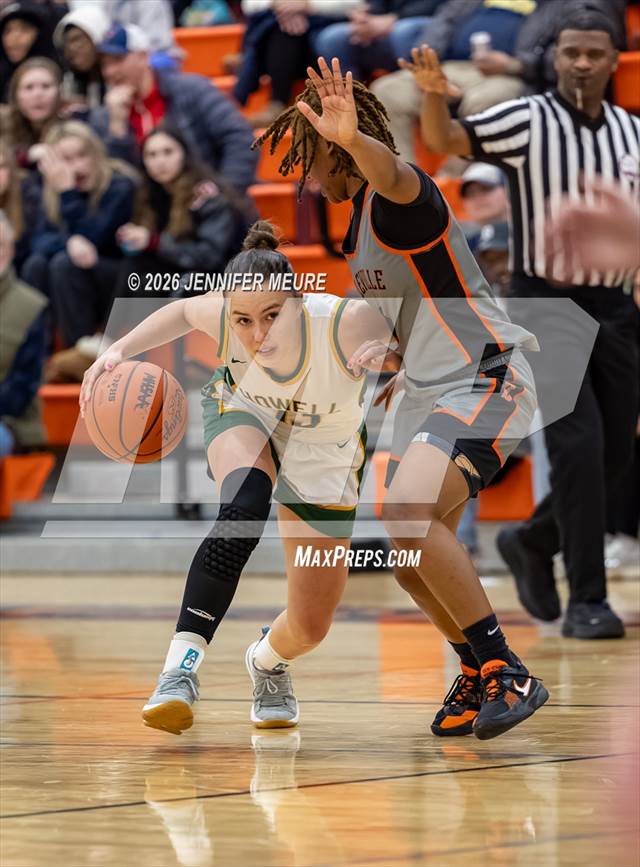 Howell vs. Belleville (MHSAA KLAA Championship)