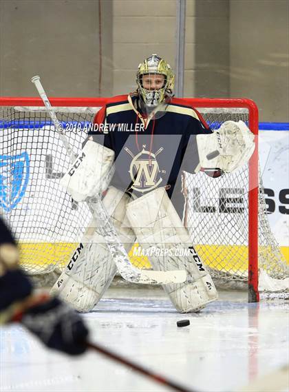 Thumbnail 3 in Skaneateles vs Williamsville (NYSPHSAA Final) photogallery.