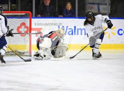 Thumbnail 3 in Skaneateles vs Williamsville (NYSPHSAA Final) photogallery.