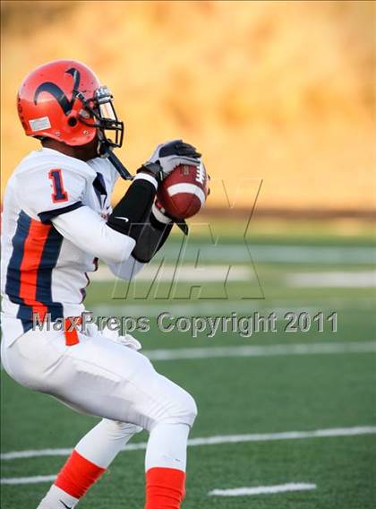 Thumbnail 1 in Vance @ Mallard Creek photogallery.