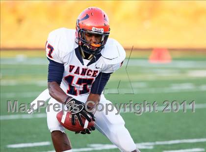 Thumbnail 1 in Vance @ Mallard Creek photogallery.