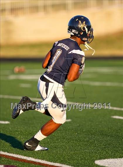 Thumbnail 1 in Vance @ Mallard Creek photogallery.