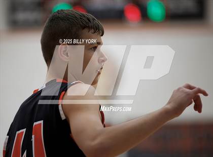 Thumbnail 3 in FR: Grand Saline vs Tyler HEAT photogallery.