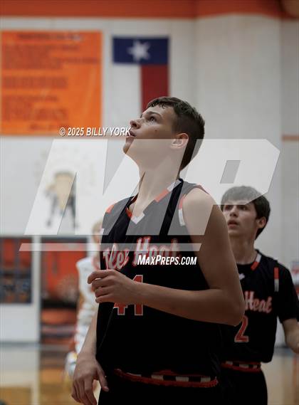 Thumbnail 3 in FR: Grand Saline vs Tyler HEAT photogallery.