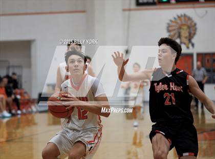 Thumbnail 2 in FR: Grand Saline vs Tyler HEAT photogallery.