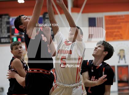 Thumbnail 2 in FR: Grand Saline vs Tyler HEAT photogallery.