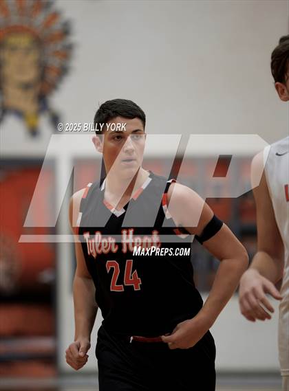 Thumbnail 1 in FR: Grand Saline vs Tyler HEAT photogallery.