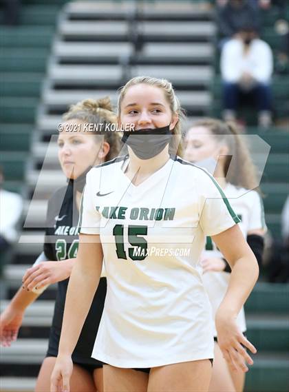 Thumbnail 2 in Athens @ Lake Orion photogallery.