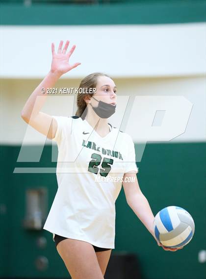 Thumbnail 2 in Athens @ Lake Orion photogallery.