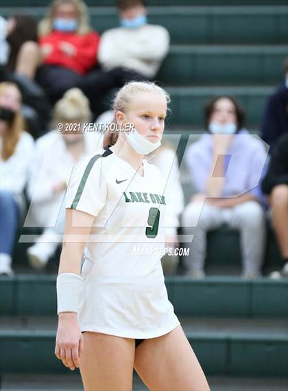 Thumbnail 3 in Athens @ Lake Orion photogallery.