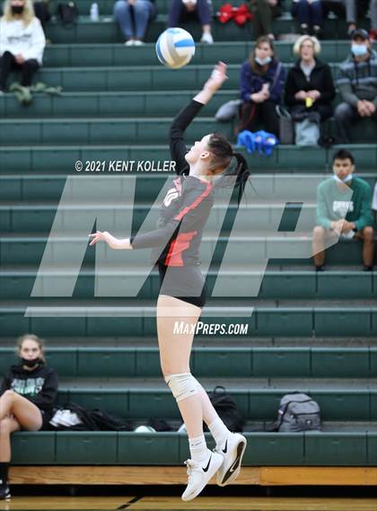Thumbnail 3 in Athens @ Lake Orion photogallery.