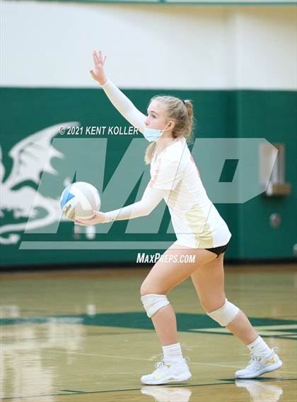 Thumbnail 2 in Athens @ Lake Orion photogallery.