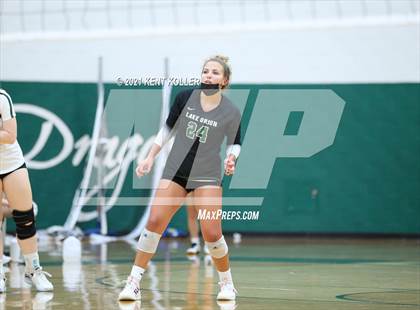 Thumbnail 1 in Athens @ Lake Orion photogallery.