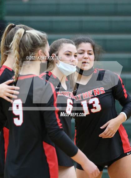 Thumbnail 2 in Athens @ Lake Orion photogallery.