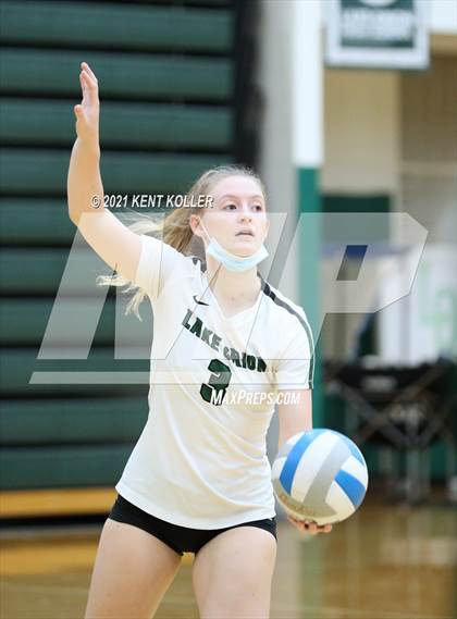 Thumbnail 3 in Athens @ Lake Orion photogallery.