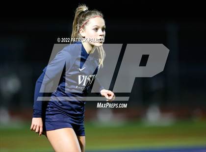 Thumbnail 3 in Rio Americano @ Vista Del Lago photogallery.