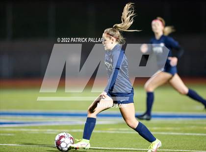 Thumbnail 1 in Rio Americano @ Vista Del Lago photogallery.