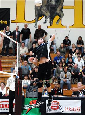 Thumbnail 2 in Loara vs Quartz Hill (CIF SS D3 Final) photogallery.