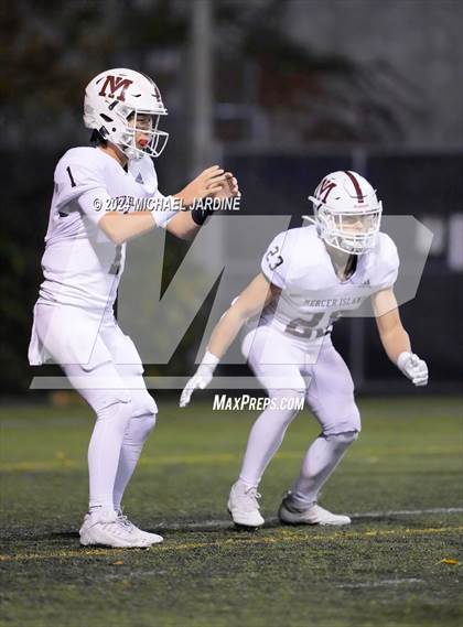 Thumbnail 3 in O'Dea vs Mercer Island (WIAA 3A Round of 16) photogallery.