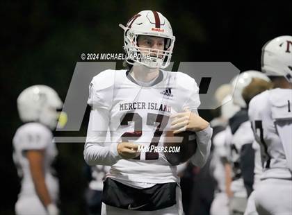 Thumbnail 2 in O'Dea vs Mercer Island (WIAA 3A Round of 16) photogallery.