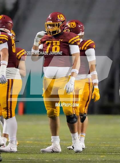 Thumbnail 3 in O'Dea vs Mercer Island (WIAA 3A Round of 16) photogallery.