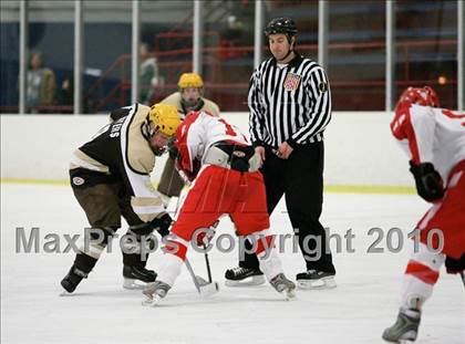 Thumbnail 3 in North Rockland @ Clarkstown South (Section 1 D1 Playoffs) photogallery.