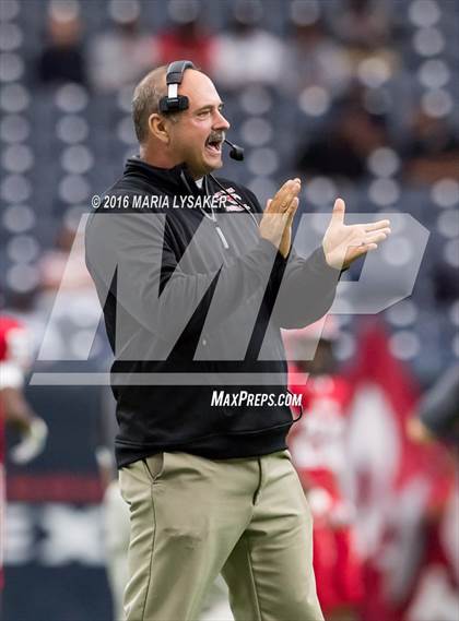 Thumbnail 3 in Katy vs North Shore (UIL 6A Regional Playoff) photogallery.