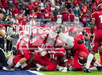 Thumbnail 2 in Katy vs North Shore (UIL 6A Regional Playoff) photogallery.