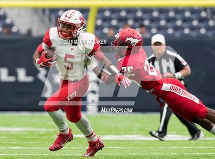 Thumbnail 3 in Katy vs North Shore (UIL 6A Regional Playoff) photogallery.