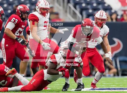 Thumbnail 3 in Katy vs North Shore (UIL 6A Regional Playoff) photogallery.