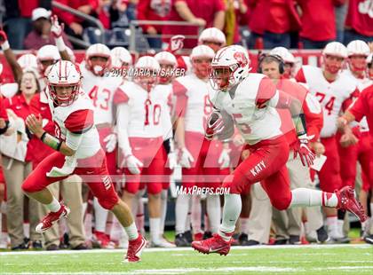 Thumbnail 2 in Katy vs North Shore (UIL 6A Regional Playoff) photogallery.
