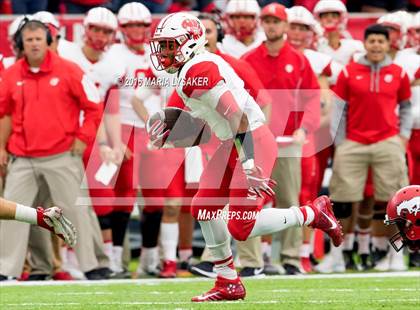 Thumbnail 1 in Katy vs North Shore (UIL 6A Regional Playoff) photogallery.