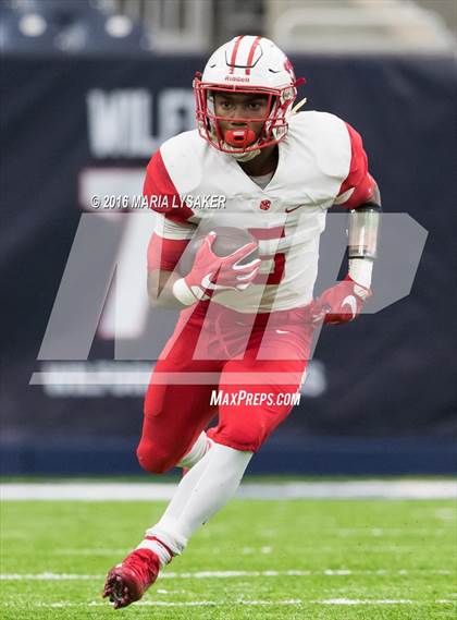 Thumbnail 3 in Katy vs North Shore (UIL 6A Regional Playoff) photogallery.