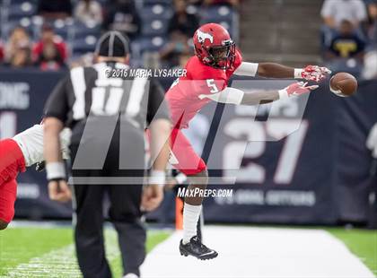 Thumbnail 1 in Katy vs North Shore (UIL 6A Regional Playoff) photogallery.