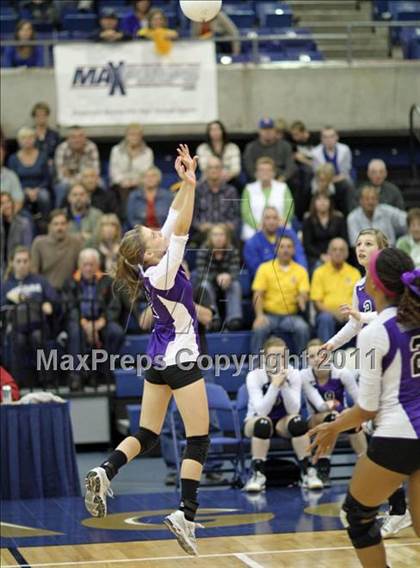 Thumbnail 3 in Ripon Christian vs Bradshaw Christian (CIF SJS D5 Final) photogallery.