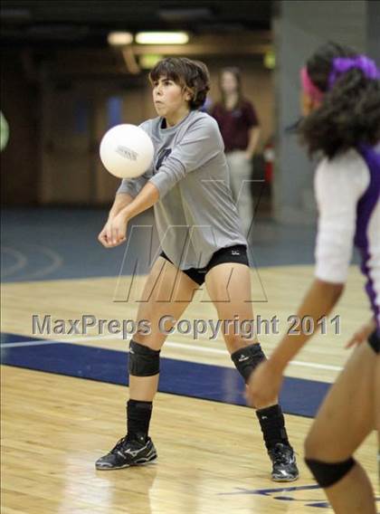 Thumbnail 2 in Ripon Christian vs Bradshaw Christian (CIF SJS D5 Final) photogallery.