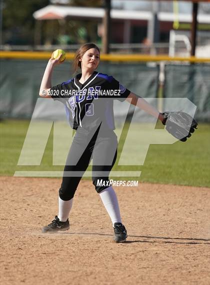 Thumbnail 2 in Troy vs Leon (Caldwell Tournament) photogallery.